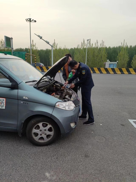 0ED75630AA8CAB3854BF4BF5E1FC3F73