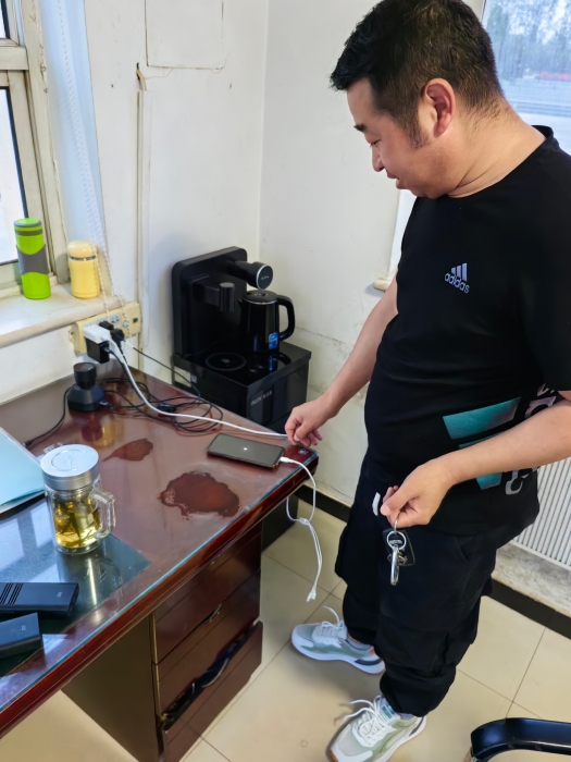 7795ed0b1c5fadad12a47ee53cfadb9