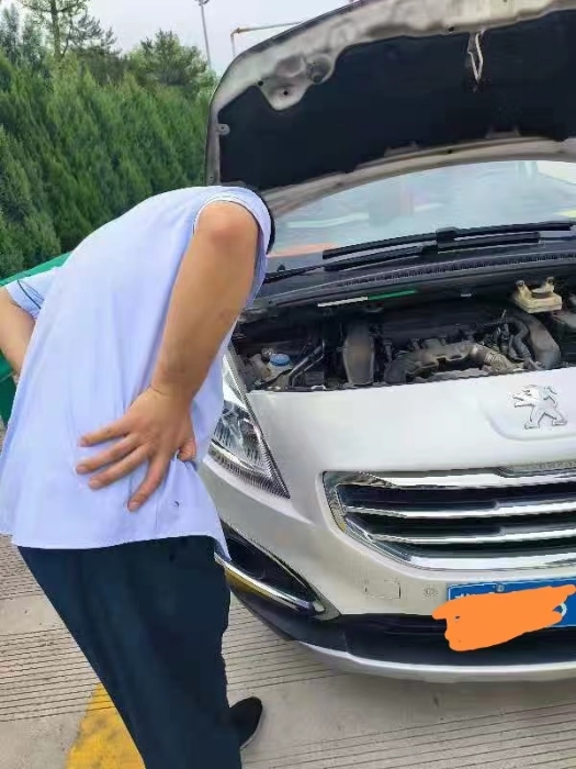 7070a5df8c62ba683abfa881fe6390e