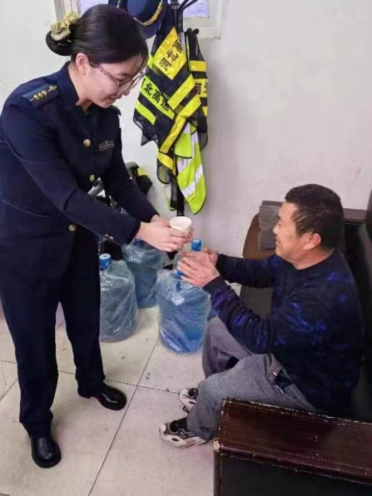 849265062efea423afa72e85cc42527