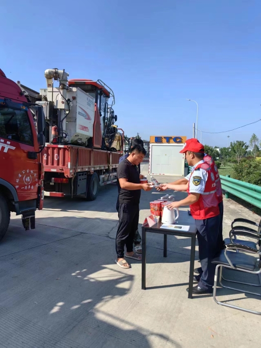 15b0d68b49befc48b160c66cdf0d5c3