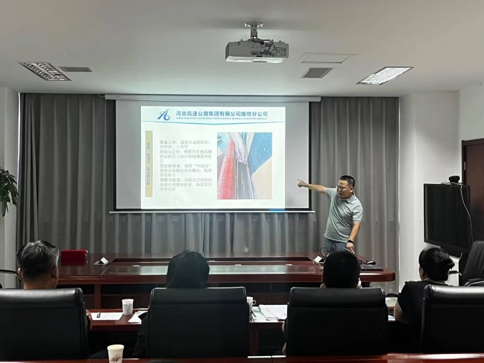 4b7e77b09c3d85d49d0dc47f5702fe6