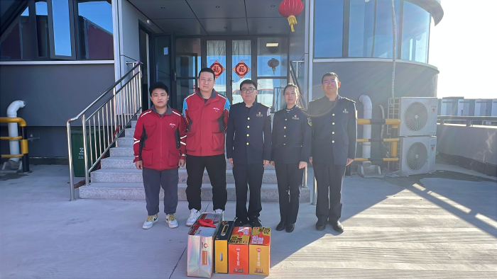 BDA39AF353A9A8AED468EE4EF01C4C2F