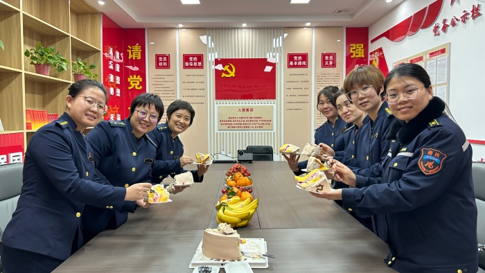 812651e3b292e2158946ad58cb9120a0