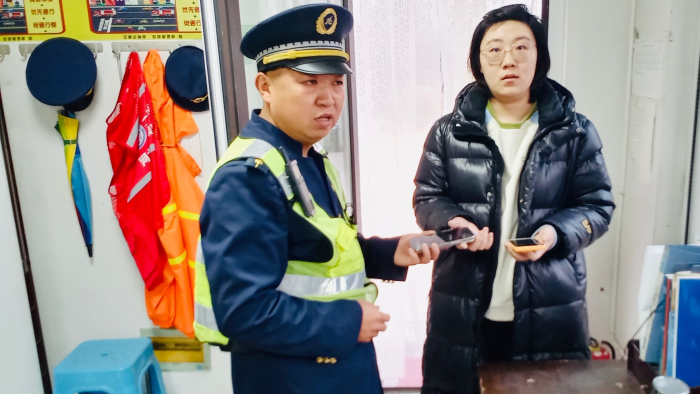 1CFA3C25426B8D1F25C0E1226B1219D4