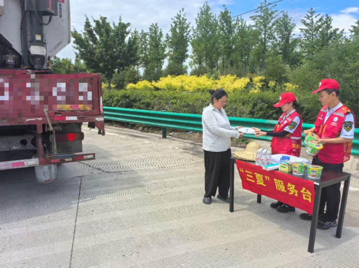 12b7a3130f1c54e485fc8d2d0df29dd