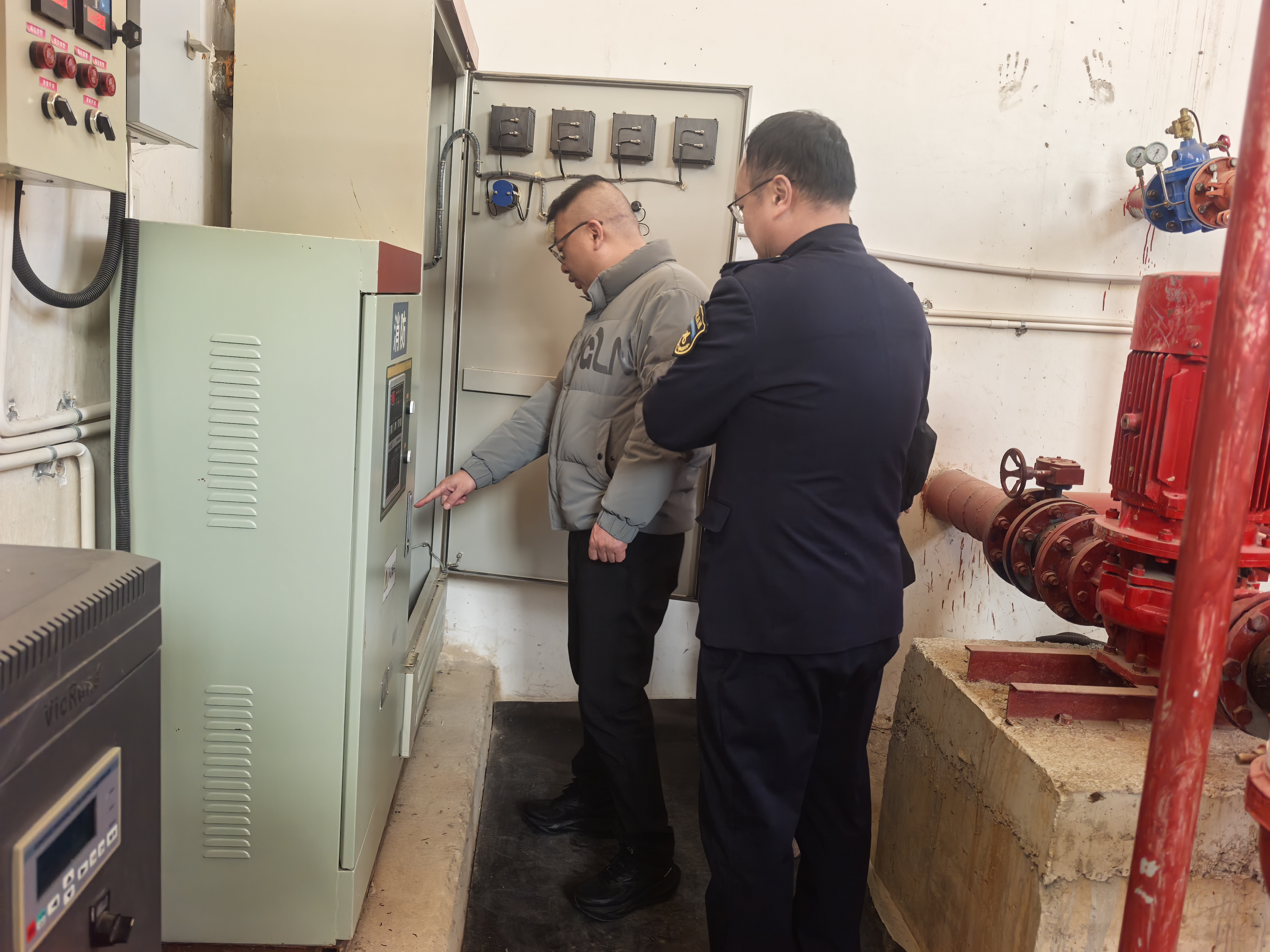 廊坊分公司万庄收费站开展元旦节前安全生产隐患排查专项行动