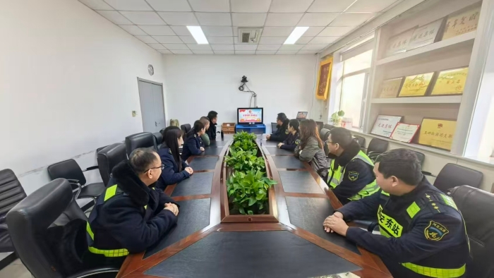 de377565f03ea265667d80336bfde20d