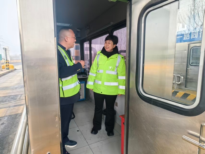 ee5fe28fc6fc017fee608f93da85ca1a