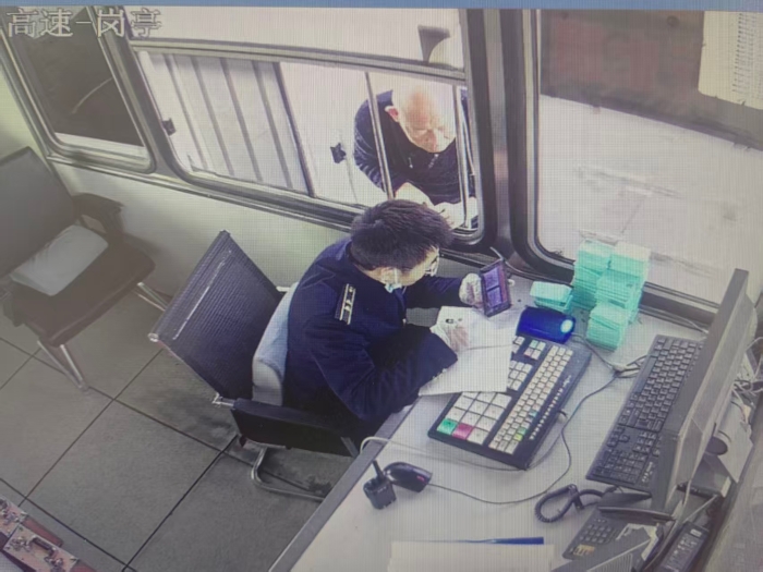 4db38b2d360bdf39cb1c3fb3c03ede3d